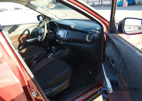 2019 Nissan Kicks Sr из США, поврежденный, VIN 3N1CP5CU9KL539245